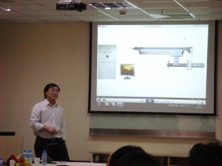 Chris�v��DIAS�t������x���䑪(y��ng)��